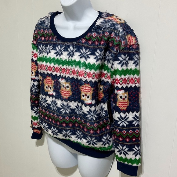 NEW Women Junior M 7-9 No Boundaries Fleece Christmas Plush Sweater Soft Warm - Picture 1 of 16
